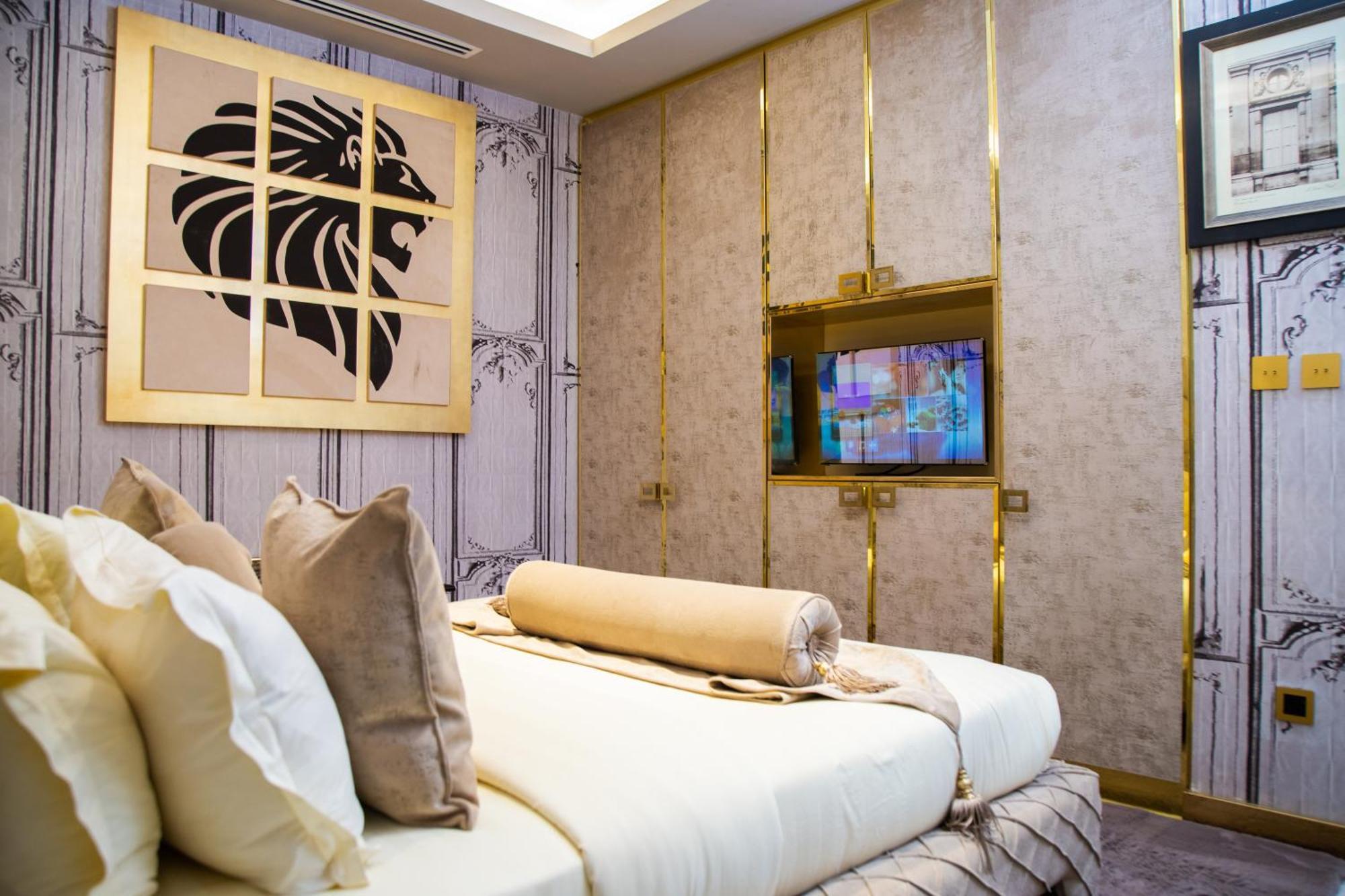 Number One Oxford Street Hotel & Suites Akra Dış mekan fotoğraf